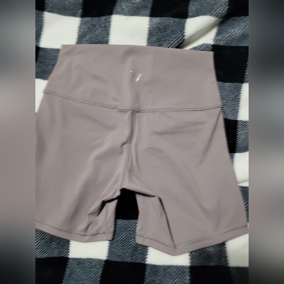 VITAE APPAREL Ultra Flex Seamless Biker Shorts Grey MED/6 - Picture 5 of 7